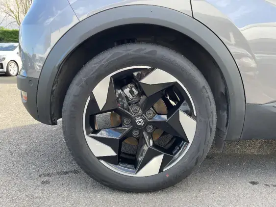 RENAULT CAPTUR II - voiture d'occasion - Photo 16