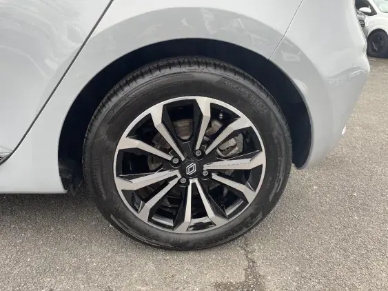 RENAULT CLIO V - voiture d'occasion - Photo 20