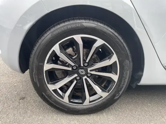 RENAULT CLIO V - voiture d'occasion - Photo 21