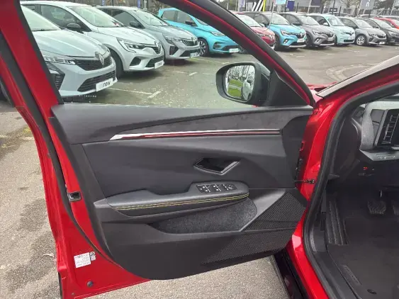 RENAULT MEGANE V - voiture d'occasion - Photo 18