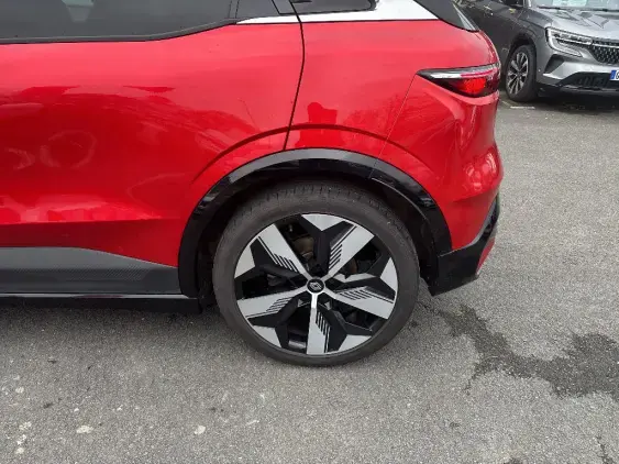 RENAULT MEGANE V - voiture d'occasion - Photo 22