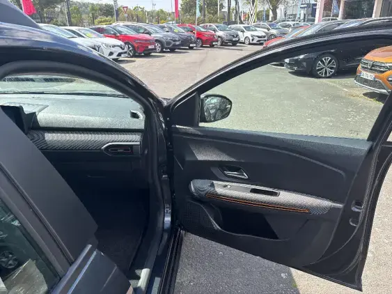 DACIA SANDERO III - voiture d'occasion - Photo 17