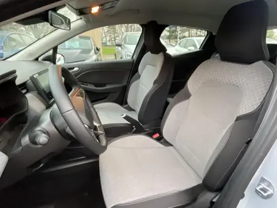 RENAULT CLIO V - voiture d'occasion - Photo 16