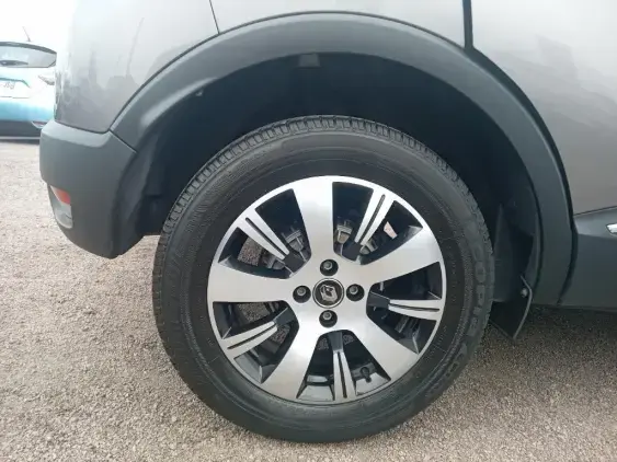 RENAULT CAPTUR - voiture d'occasion - Photo 21