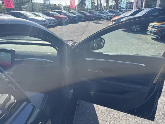 RENAULT MEGANE V - voiture d'occasion - Photo 17