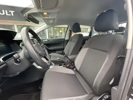 VOLKSWAGEN POLO VI - voiture d'occasion - Photo 16