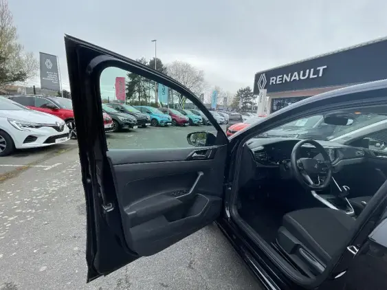 VOLKSWAGEN POLO VI - voiture d'occasion - Photo 17