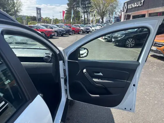 DACIA DUSTER II - voiture d'occasion - Photo 16