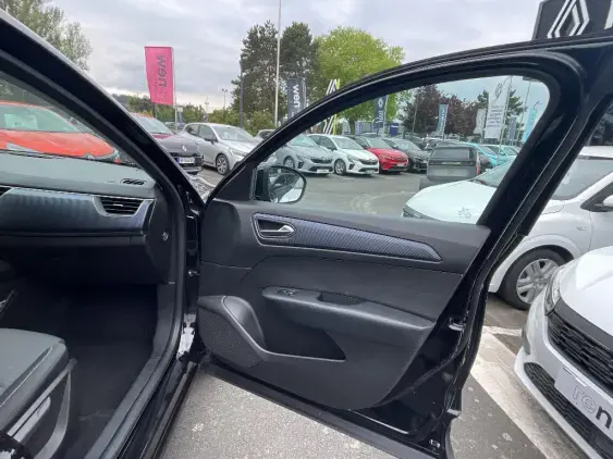 RENAULT ARKANA - voiture d'occasion - Photo 18