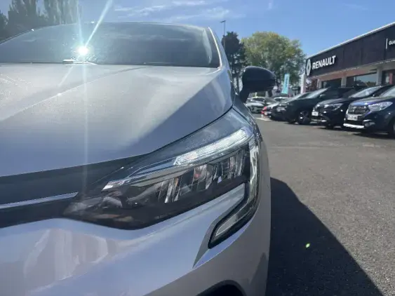 RENAULT CLIO V - voiture d'occasion - Photo 17