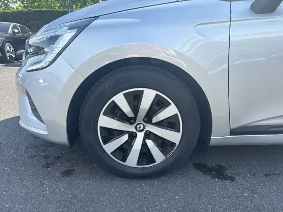 RENAULT CLIO V - voiture d'occasion - Photo 18