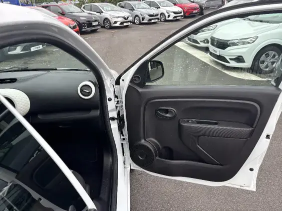 RENAULT TWINGO III - voiture d'occasion - Photo 15