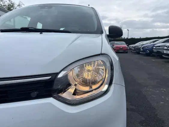 RENAULT TWINGO III - voiture d'occasion - Photo 16