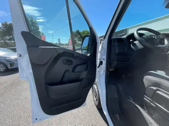 RENAULT MASTER III - voiture d'occasion - Photo 15