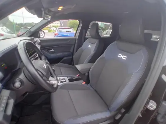 DACIA DUSTER III - voiture d'occasion - Photo 16
