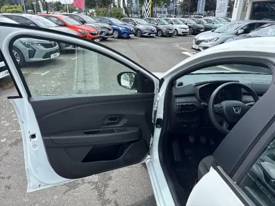 DACIA SANDERO III - voiture d'occasion - Photo 16