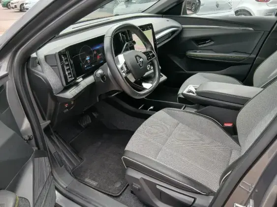 RENAULT MEGANE V - voiture d'occasion - Photo 16