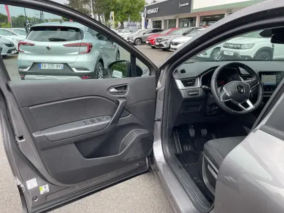 RENAULT CAPTUR II - voiture d'occasion - Photo 18