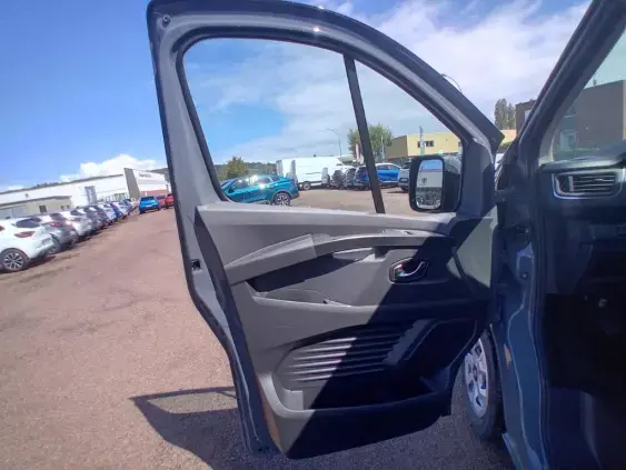 RENAULT TRAFIC III - voiture d'occasion - Photo 17