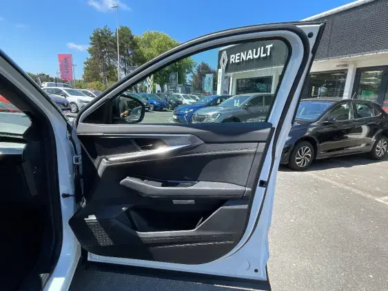 RENAULT AUSTRAL - voiture d'occasion - Photo 18