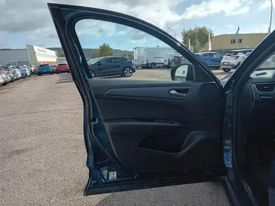 RENAULT ARKANA - voiture d'occasion - Photo 16