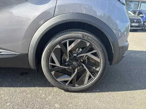RENAULT CAPTUR II - voiture d'occasion - Photo 21