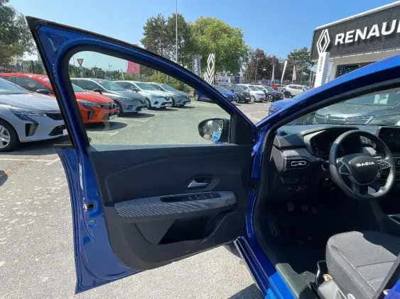 DACIA SANDERO III - voiture d'occasion - Photo 17