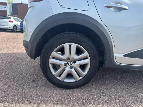 DACIA SANDERO III - voiture d'occasion - Photo 24