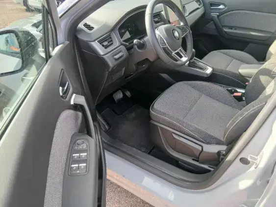 RENAULT CAPTUR II - voiture d'occasion - Photo 17