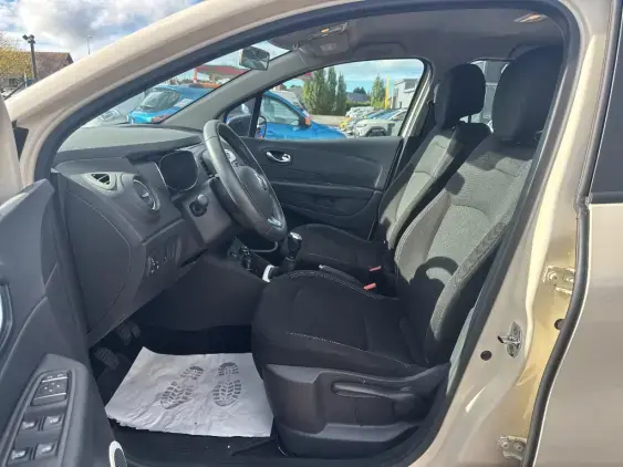 RENAULT CAPTUR - voiture d'occasion - Photo 16