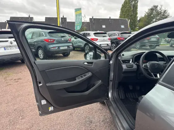 RENAULT CLIO V - voiture d'occasion - Photo 18