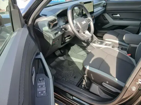 DACIA DUSTER III - voiture d'occasion - Photo 17