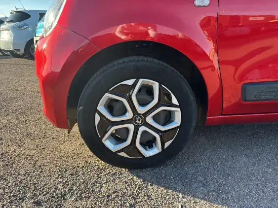 RENAULT TWINGO III - voiture d'occasion - Photo 18