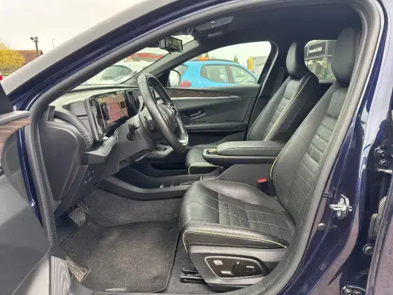 RENAULT MEGANE V - voiture d'occasion - Photo 16