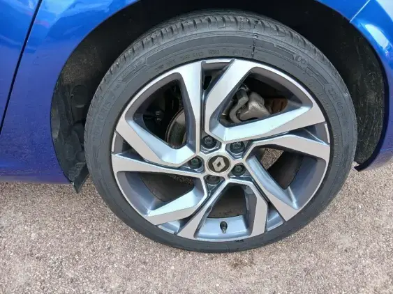 RENAULT MEGANE IV - voiture d'occasion - Photo 19