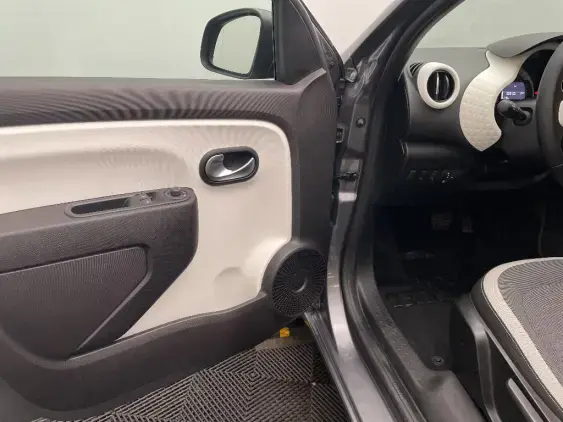 RENAULT TWINGO ELECTRIQUE III - voiture d'occasion - Photo 19