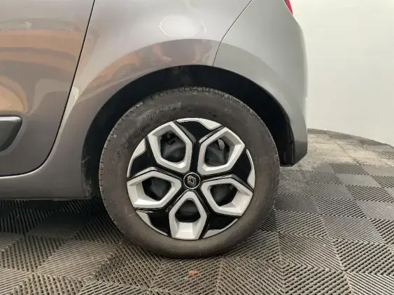 RENAULT TWINGO ELECTRIQUE III - voiture d'occasion - Photo 24