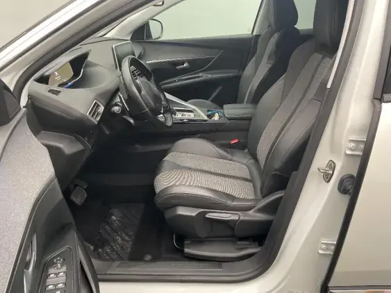 PEUGEOT 3008 II - voiture d'occasion - Photo 18