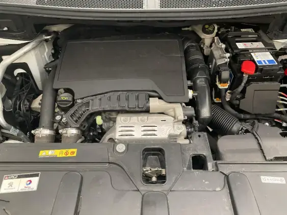 PEUGEOT 3008 II - voiture d'occasion - Photo 21