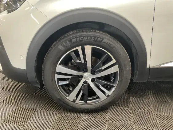 PEUGEOT 3008 II - voiture d'occasion - Photo 23