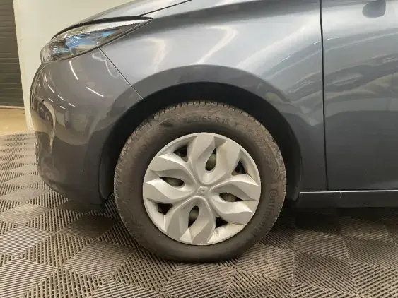 RENAULT ZOE - voiture d'occasion - Photo 22