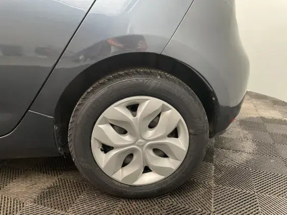 RENAULT ZOE - voiture d'occasion - Photo 23