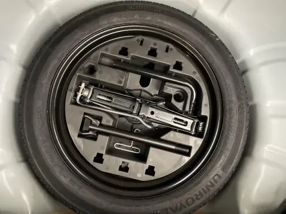 RENAULT CLIO V - voiture d'occasion - Photo 17