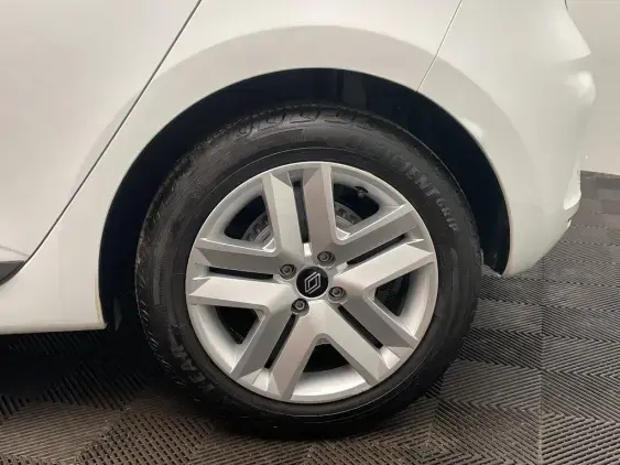 RENAULT CLIO V - voiture d'occasion - Photo 24