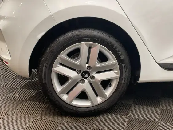 RENAULT CLIO V - voiture d'occasion - Photo 25