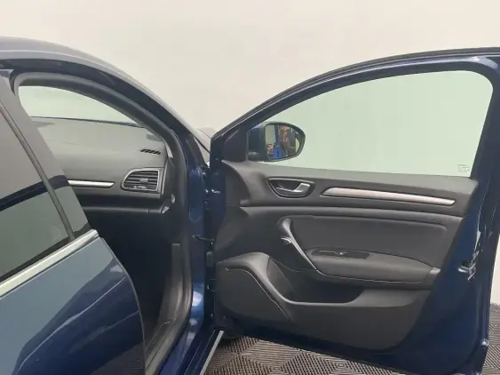 RENAULT MEGANE IV - voiture d'occasion - Photo 19