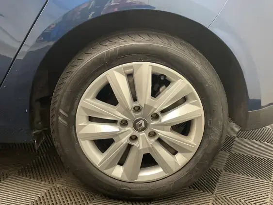 RENAULT MEGANE IV - voiture d'occasion - Photo 23