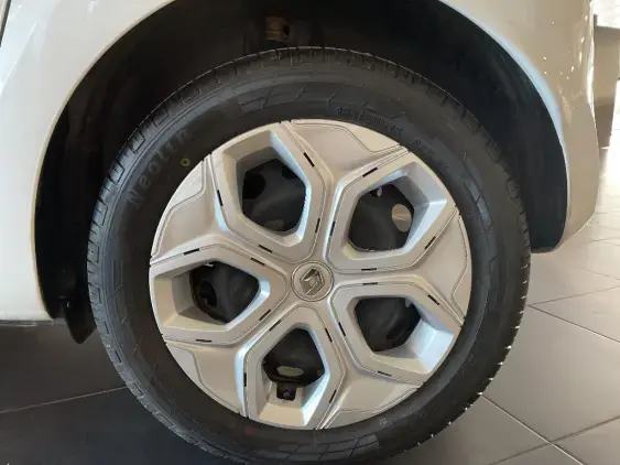 RENAULT TWINGO ELECTRIQUE III - voiture d'occasion - Photo 22