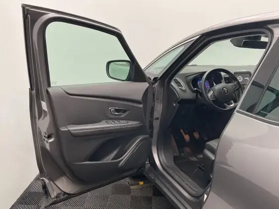 RENAULT SCENIC IV - voiture d'occasion - Photo 18