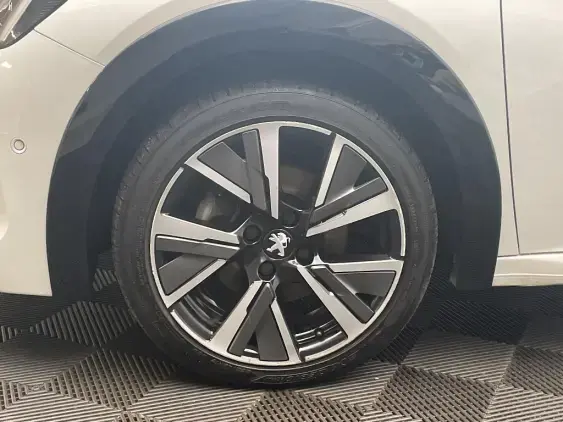 PEUGEOT 208 BUSINESS R II - voiture d'occasion - Photo 23